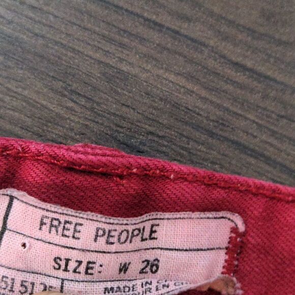 Free People Skinny Jeans Rosey Red Size 26 - Picture 3 of 9